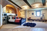 World & Travel: Spitbank Fort Clarenco Hotel, Solent, Portsmouth, England