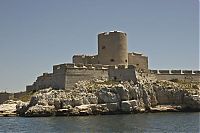 World & Travel: Château d'If fortress on the island of If, Frioul Archipelago, Bay of Marseille, Mediterranean Sea, France