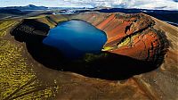 World & Travel: volcanic crater lake