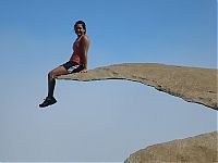 World & Travel: Potato Chip Rock, Lake Poway Park, Poway, California, United States