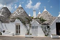 World & Travel: Alberobello, Bari, Puglia, Italy