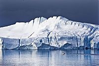 World & Travel: iceberg