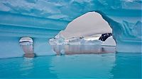 World & Travel: iceberg