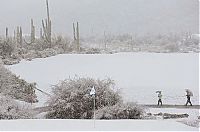 World & Travel: Grand Canyon covered with snow, Arizona, United States