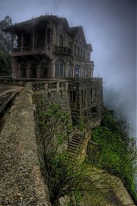 World & Travel: abandoned places around the world