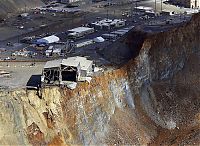 Trek.Today search results: Massive landslide in Kennecott Copper Bingham Canyon Mine, Oquirrh Mountains, Salt Lake City, Utah, United States