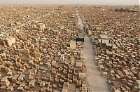 World & Travel: Wadi Al-Salaam cemetery