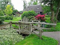 Trek.Today search results: Giethoorn village, Overijssel, Steenwijkerland, Netherlands