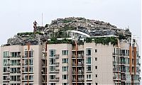 World & Travel: Mountaintop roof villa by Zhang Lin, Beijing, China