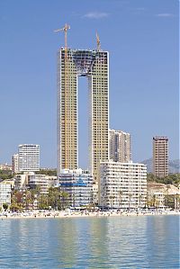 World & Travel: Residencial In Tempo skyscraper building, Benidorm, Spain