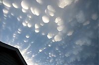 World & Travel: clouds formation