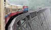 World & Travel: Goteik viaduct, Nawnghkio, Shan State, Myanmar