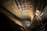 World & Travel: Er Wang Dong cave, Wulong Karst, Wulong County, Chongqing Municipality, China