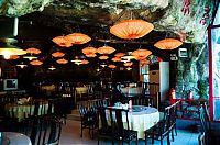 Fanven restaurant, Happy valley, Xiling Gorge, Yangtze River, Hubei province, China