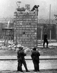 History: 1961 Construction of Berlin Wall barrier, Berlin, Germany