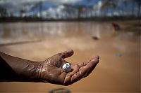 World & Travel: Gold rush, Peruvian Amazon, Madre de Dios, Peru