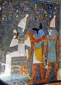 World & Travel: Tomb of Osiris, Necropolis of Sheikh Abd el-Qurna, West Bank, Thebes, Egypt