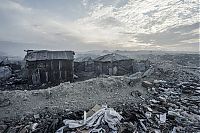 Trek.Today search results: Scavenging in Port-au-Prince, Ouest, Haiti