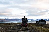 World & Travel: Ny-Ålesund, Oscar II Land, Spitsbergen, Svalbard, Norway