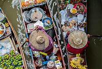 Trek.Today search results: Floating market, Damnoen Saduak, Ratchaburi Province, Thailand