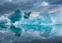 World & Travel: iceberg