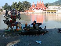 World & Travel: Varanasi, Uttar Pradesh, North India